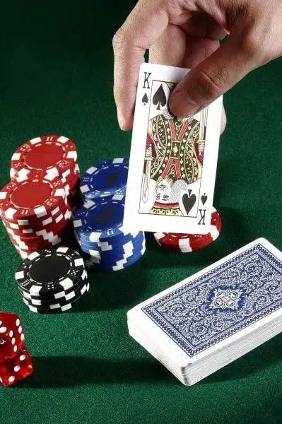 Pengingat bermain bertanggung jawab untuk dewasa